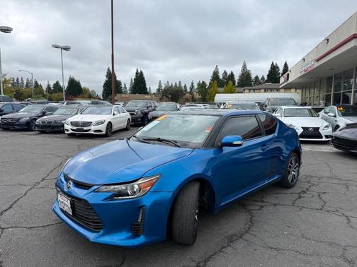 2016 Scion tC Base