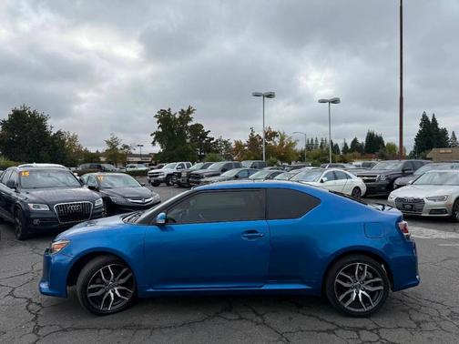 2016 Scion tC Base