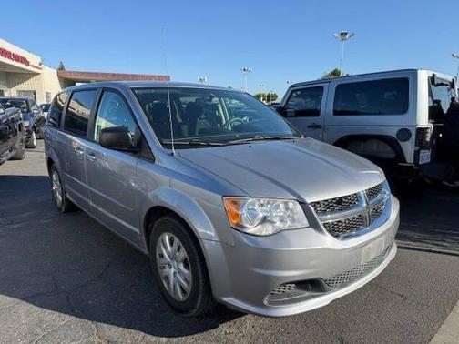 2017 Dodge Grand Caravan SE
