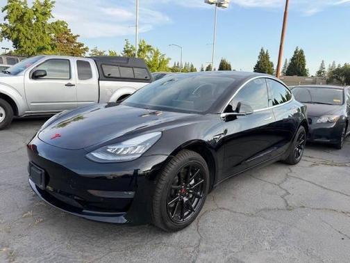 2019 Tesla Model 3 Standard Range