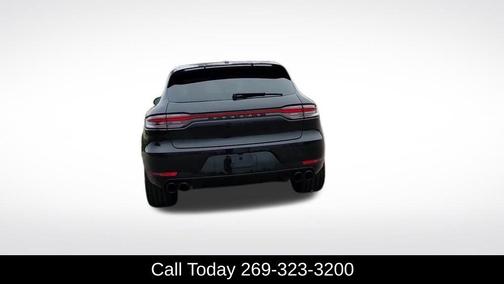 2021 Porsche Macan Turbo