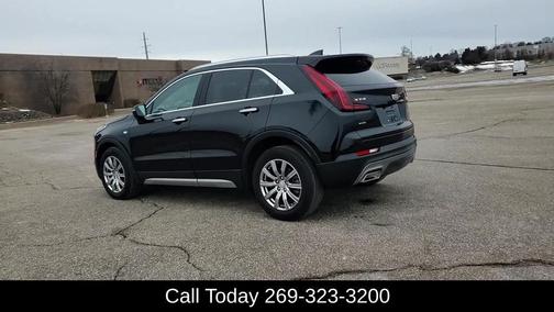 2021 Cadillac XT4 Premium Luxury