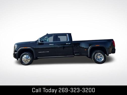 2024 GMC Sierra 3500 Denali