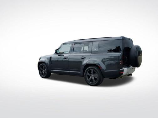 2024 Land Rover Defender 130 P300 S