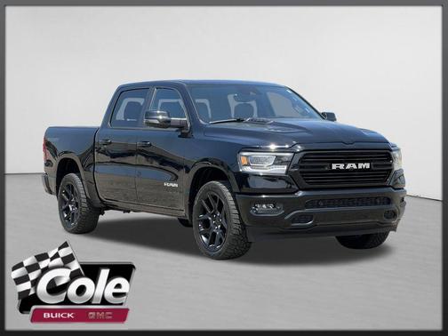 Diamond Black Crystal Pearlcoat 2023 RAM 1500 Laramie