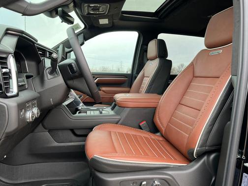 2026 GMC Sierra 3500 Denali