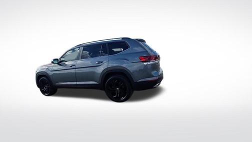 2022 Volkswagen Atlas 3.6L SE w/Technology