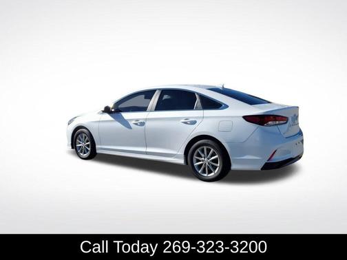 2018 Hyundai SONATA SE