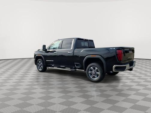 2025 GMC Sierra 2500 SLT