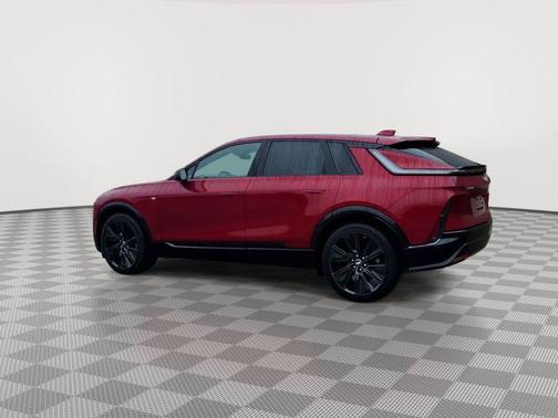 2025 Cadillac LYRIQ Sport