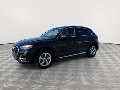 2023 Audi Q5 40 Premium