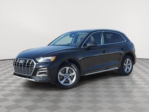 2023 Audi Q5 40 Premium