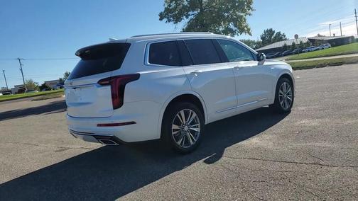 2025 Cadillac XT6 Premium Luxury AWD