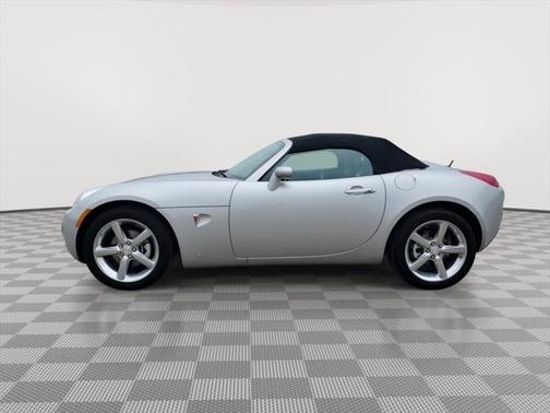 2009 Pontiac Solstice Base