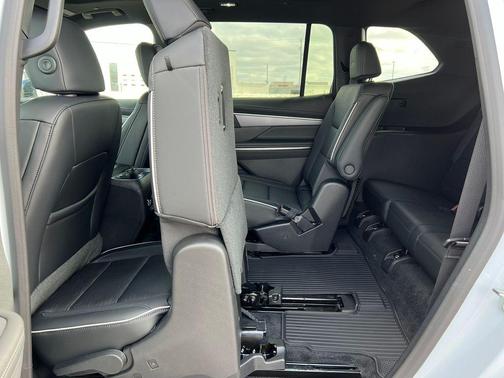 iridescent white tricoat 2026 Buick Enclave Sport Touring