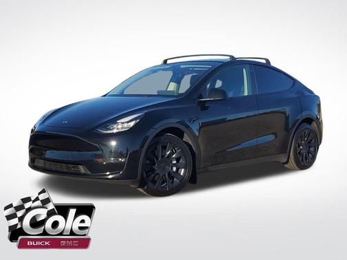 2022 Tesla Model Y Long Range Dual Motor All-Wheel Drive
