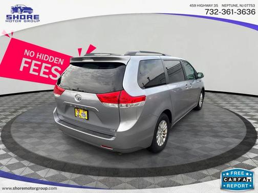 2013 Toyota Sienna XLE