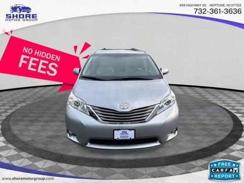 2013 Toyota Sienna XLE