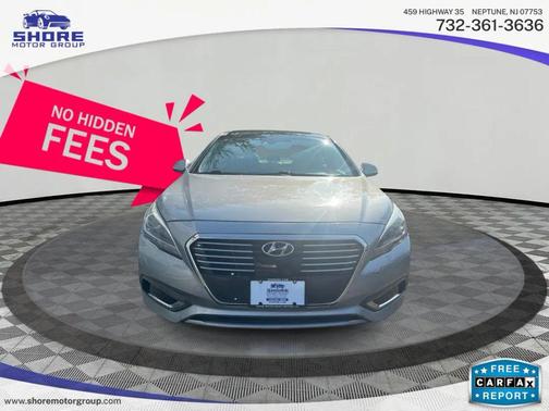 2017 Hyundai SONATA Hybrid Limited