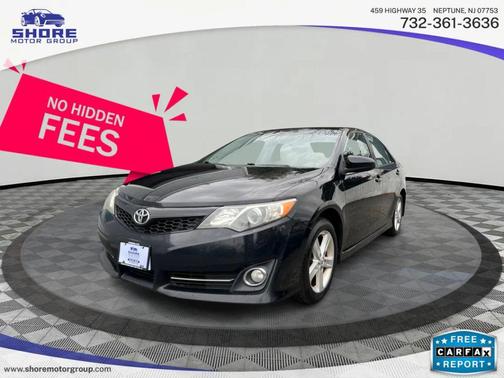 2014 Toyota Camry SE