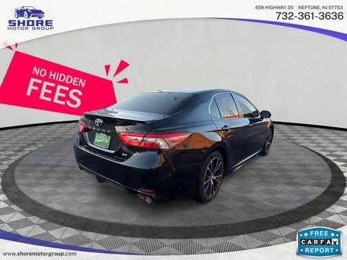 2018 Toyota Camry SE