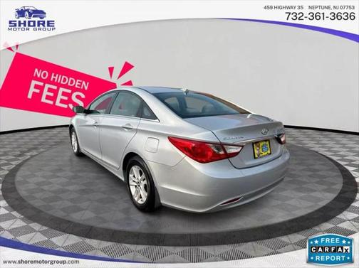 2012 Hyundai SONATA GLS