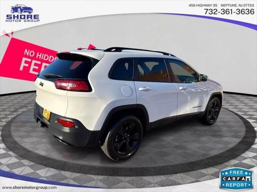 2017 Jeep Cherokee Sport