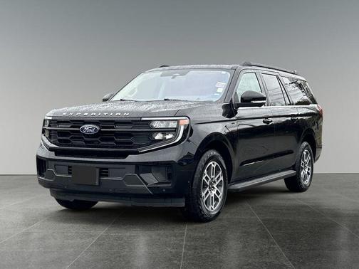 Agate Black Metallic 2025 Ford Expedition Max Active 4x4