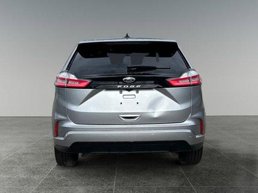 2022 Ford Edge ST Line