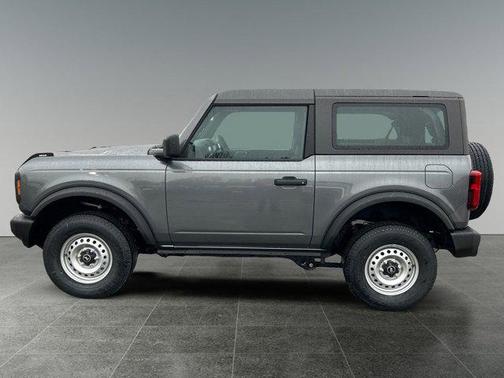 2025 Ford Bronco 2D Sport Utility
