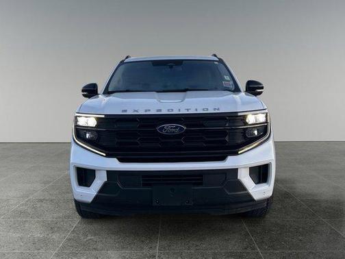 2025 Ford Expedition Max Active 4x4