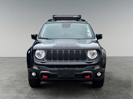 2022 Jeep Renegade Trailhawk