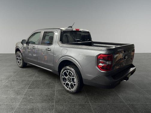 Carbonized Gray Metallic 2026 Ford Maverick Lariat