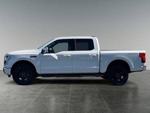2025 Ford F-150 Lightning Platinum