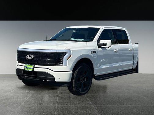 2025 Ford F-150 Lightning Platinum