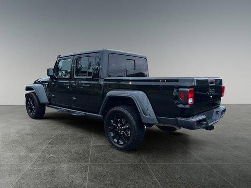 2024 Jeep Gladiator Nighthawk