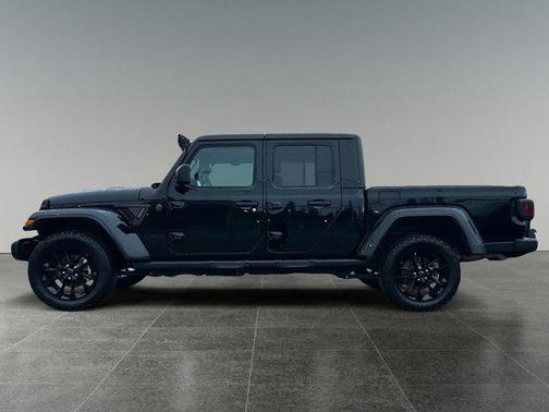2024 Jeep Gladiator Nighthawk