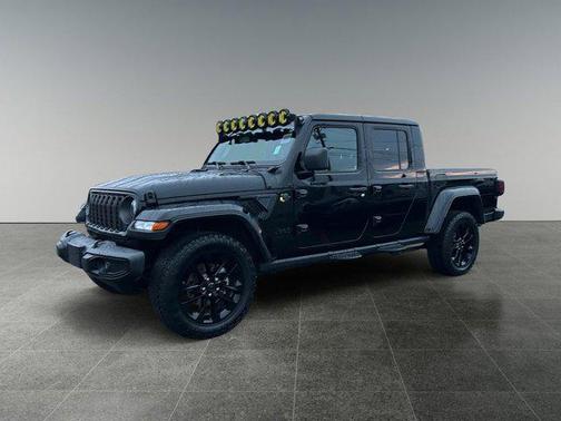 2024 Jeep Gladiator Nighthawk