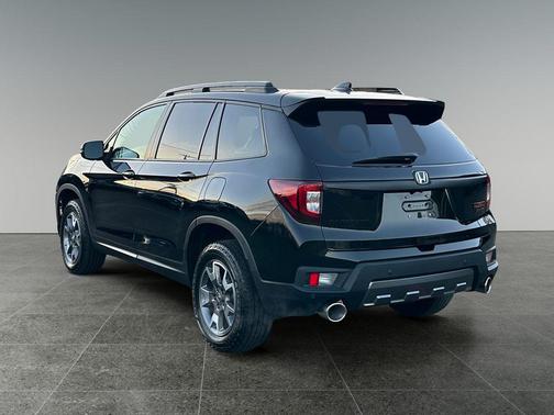 2023 Honda Passport AWD TrailSport