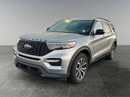 2023 Ford Explorer ST-Line