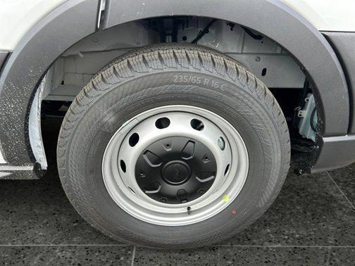 2025 Ford Transit-350 XL