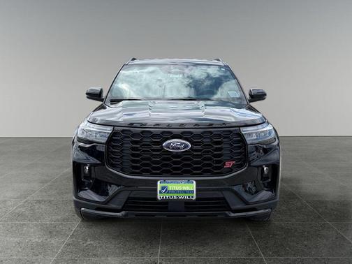 Agate Black Metallic 2026 Ford Explorer ST