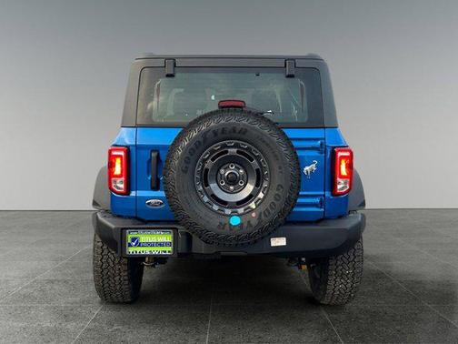 2025 Ford Bronco 2D Sport Utility