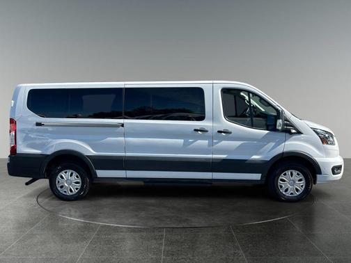 Oxford White 2023 Ford Transit-350 XLT