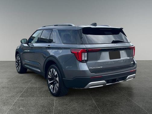 Gray Metallic 2025 Ford Explorer Platinum