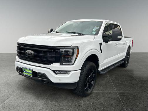 Oxford White 2023 Ford F-150 Lariat