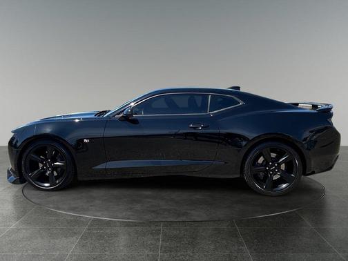 Black 2018 Chevrolet Camaro 2SS