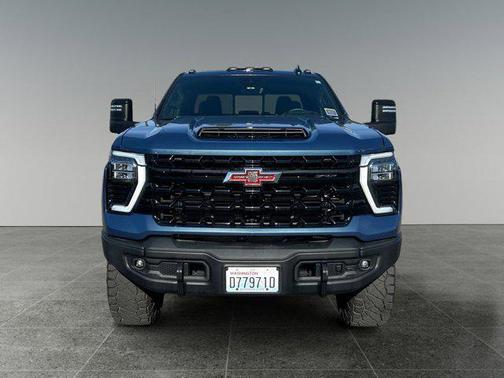 2024 Chevrolet Silverado 2500 4WD Crew Cab Standard Bed ZR2