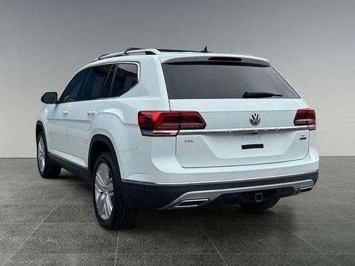 2018 Volkswagen Atlas 3.6L SEL Premium