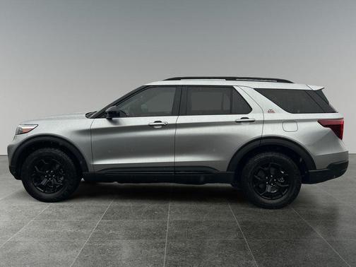 Iconic Silver Metallic 2023 Ford Explorer Timberline
